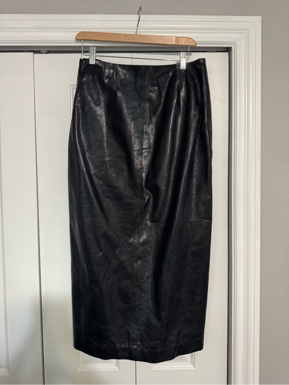 Gucci Black Leather Midi Skirt - Picture 2 of 7